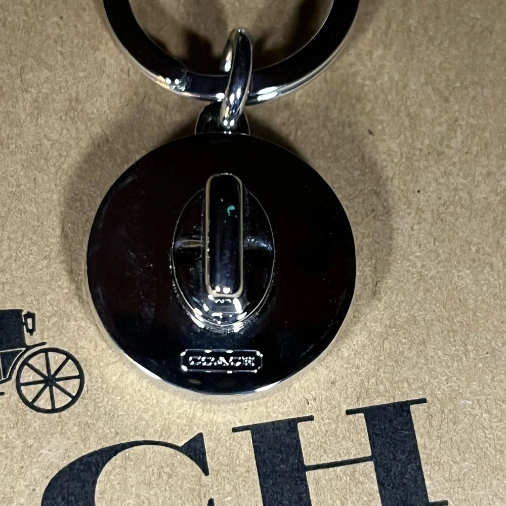 COACH 🌈 NWT Vintage Legacy Y2K Rainbow Turnlock Valet Keyfob/Keychain Bag Charm